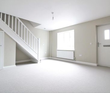 2 bedroom townhouse to rent - Photo 1