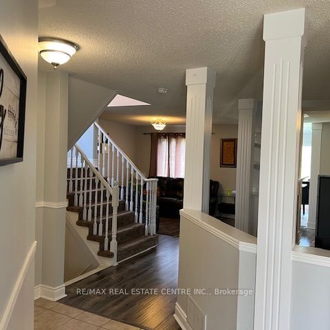 For Lease - 38 Fitzpatrick Court, Whitby, Ontario - Photo 1