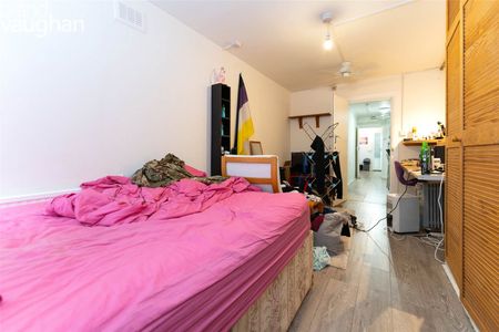 3 bedroom apartment to rent - Photo 5