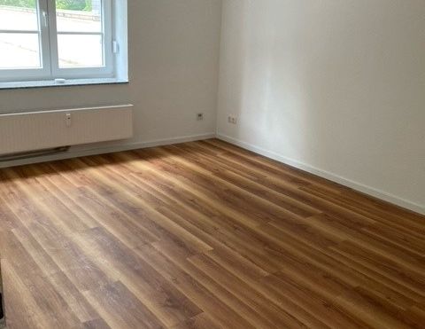 Altbauflair trifft modernen Wohnkomfort-mit EBK und Balkon - Foto 1