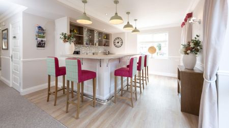 Colebrooke Lodge, Reigate - Photo 5