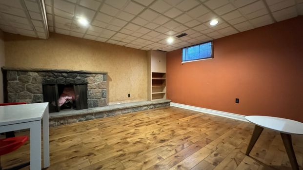 For Lease - 186 Henderson Avenue, Markham, Ontario - Photo 1