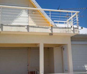 Location Maison 6 pièces 320m² STE SUZANNE 97441 - Photo 2