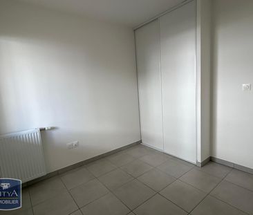 Location Appartement 4 pièces 74m² BEAUZELLE 31700 - Photo 4