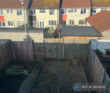 3 bedroom terraced house to rent - Photo 5