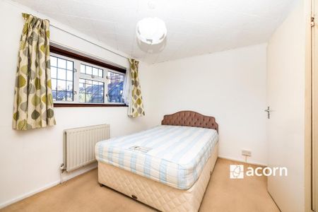 2 bedroom semi-detached house to rent - Photo 3