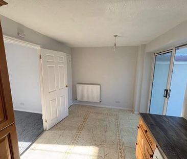 2 bedroom house to rent - Photo 3