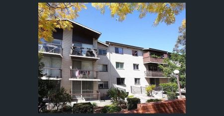 Enjoy this spacious bright two bedroom unit within walking distance to Top Ryde Shopping Centre - Photo 4