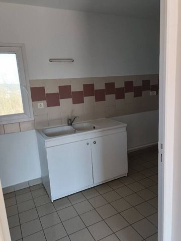 Location Appartement 3 pièces 63m² EVREUX 27000 - Photo 3