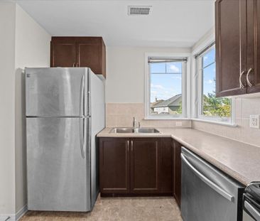 For Lease - 282 ESPIN Heights, Barrhaven, Ontario - Photo 4