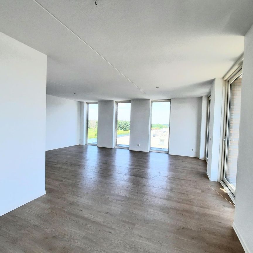 Appartement te huur: Maashaven 962 6041 TV Roermond - Photo 1