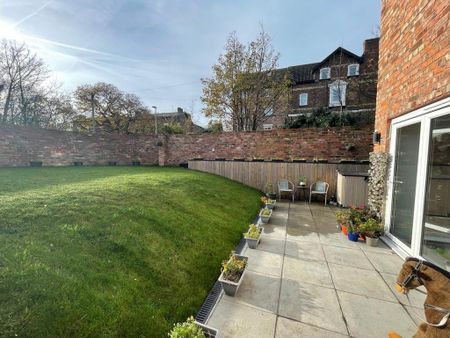 2 bedroom flat to rent - Photo 5