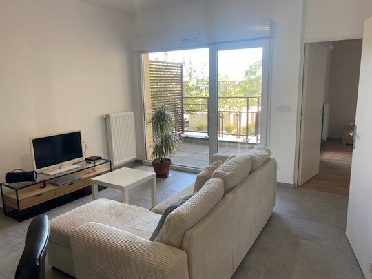 Location Appartement 2 pièces 48m² MONTREVEL EN BRESSE 01340 - Photo 1