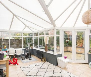 4 bedroom house to rent - Photo 1