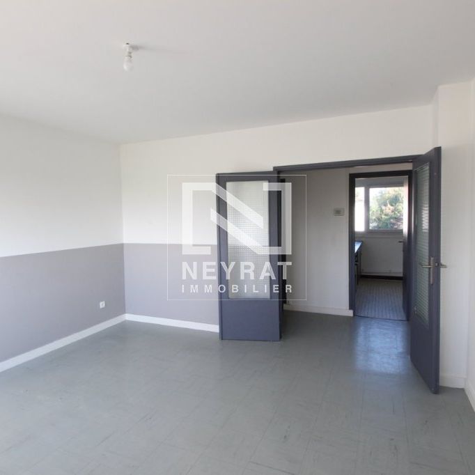 Location Appartement 4 pièces 70m² LOUHANS 71500 - Photo 1