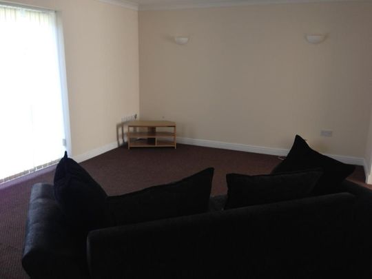 1 bedroom house of multiple occupation to rent - Photo 1