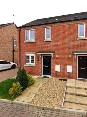 Spire View, Spalding, Holbeach - Photo 1