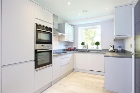 4 bedroom townhouse to rent - Photo 3