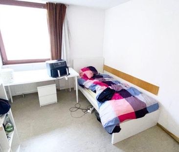 Schöne möblierte 1 Z Wohnung im Herzen von Mannheim - Photo 1