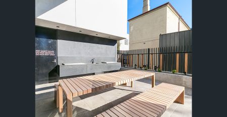 The Best of St Kilda Living - Photo 2