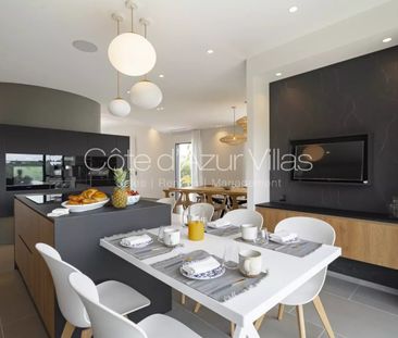 Tout savoir sur cette maison dans le quartier Sud, à Roquefort-les-... - Photo 5