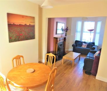 Great House, 8 Ava Avenue, Ormeau Road, Belfast, BT7 3BN - Photo 4