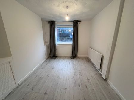 Ormsby Terrace, Port Tennant, Swansea. SA1 8JY - Photo 4