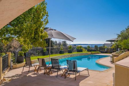 CANNES CROIX DES GARDES - VILLA PROVENCALE MODERNE VUE MER - 7 CHAMBRES - Photo 5