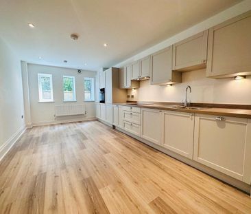 3 bedroom apartment to rent - Photo 2