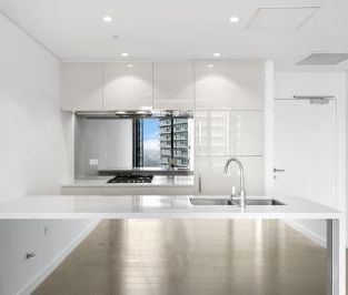 Elevate Your Lifestyle, Popular Air apartment St Leonards - Photo 5