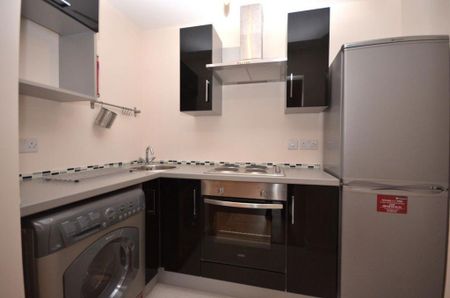 1 bedroom apartment to rent - Photo 2