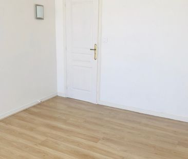 Location Appartement 4 pièces 102m² ST BRIEUC 22000 - Photo 5
