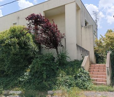 Location Appartement 2 pièces 50m² L ISLE JOURDAIN 32600 - Photo 3