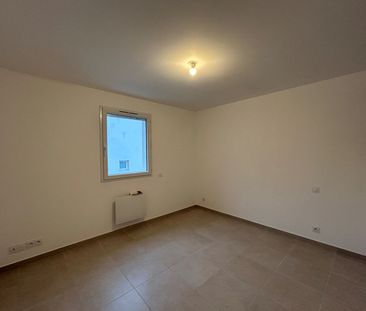 Location maison 5 pièces, 108.00m², Nîmes - Photo 5