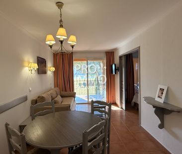 A LOUER GOLF DE PONT ROYAL (13370) MALLEMORT RENOVATION VUE - Photo 5