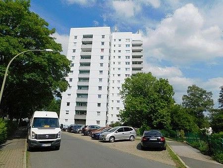 Familienwohnung mit tollem Ausblick vom Balkon! - Foto 2