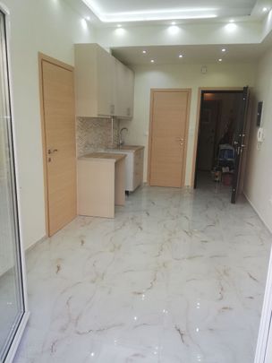 Studio/Γκαρσονιέρα για ενοικίαση Πλατεία Ναυαρίνου (Κέντρο Θεσσαλονίκης) - Φωτογραφία 1