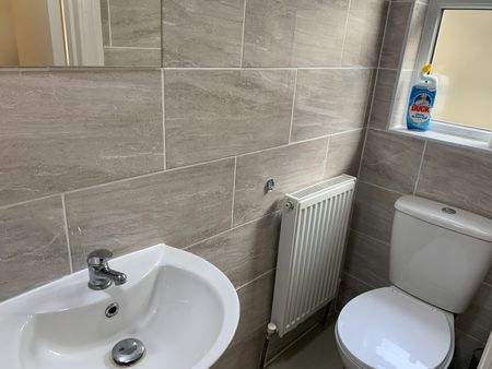 Room in a Shared House, Westdown Road, E15 - Photo 5