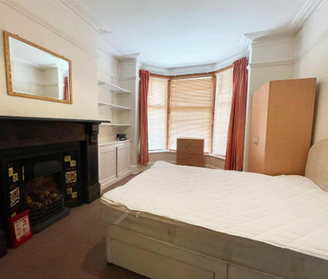 5 bedroom private hall to rent - Photo 4