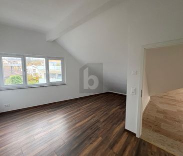 NEUBAU-ERSTBEZUG MIT BESONDEREM CHARME - Foto 2