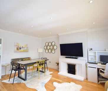 2 bedroom maisonette - Photo 1