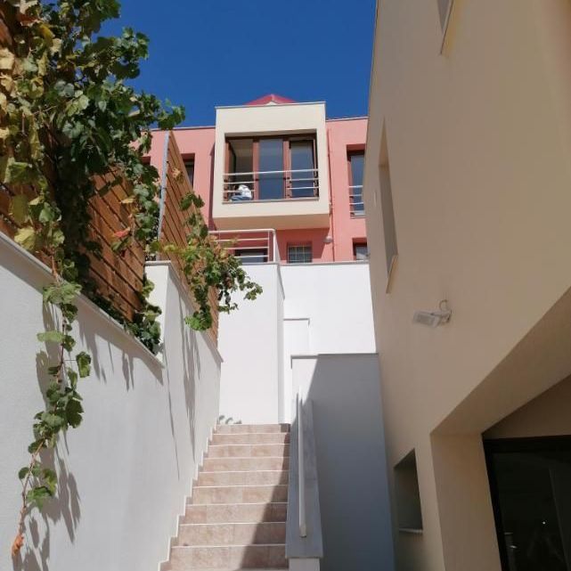 Studio/Γκαρσονιέρα για ενοικίαση Τσινάρι (Άνω Πόλη) - Photo 1