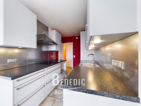 Location Appartement 4 pièces 92m² - Photo 4