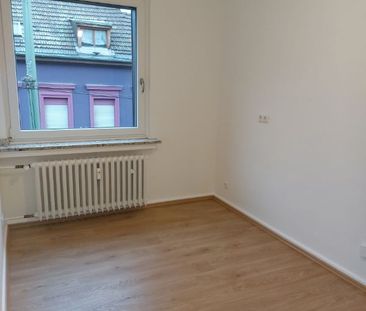 3-Raumwohnung in Duisburg-Ruhrort - Photo 2