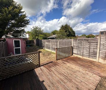 3 bedroom terraced house to rent - Photo 1