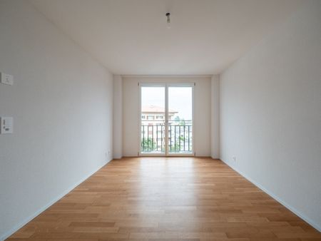 2.5-room apartment on the 1st floor! - Photo 3