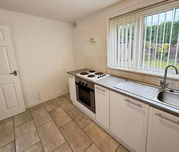 2 Bed Maisonette, Greendale Road, CV5 - Photo 2