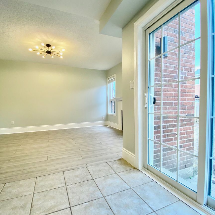 For Lease - 438 Jay Crescent, Orangeville, Ontario - Photo 1