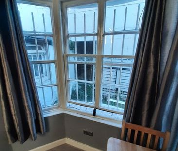 Studio Flat, Paddington, W2 - Photo 1