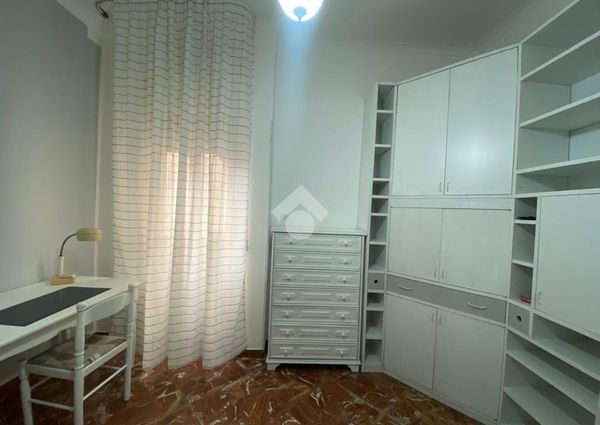 6 locali in affitto